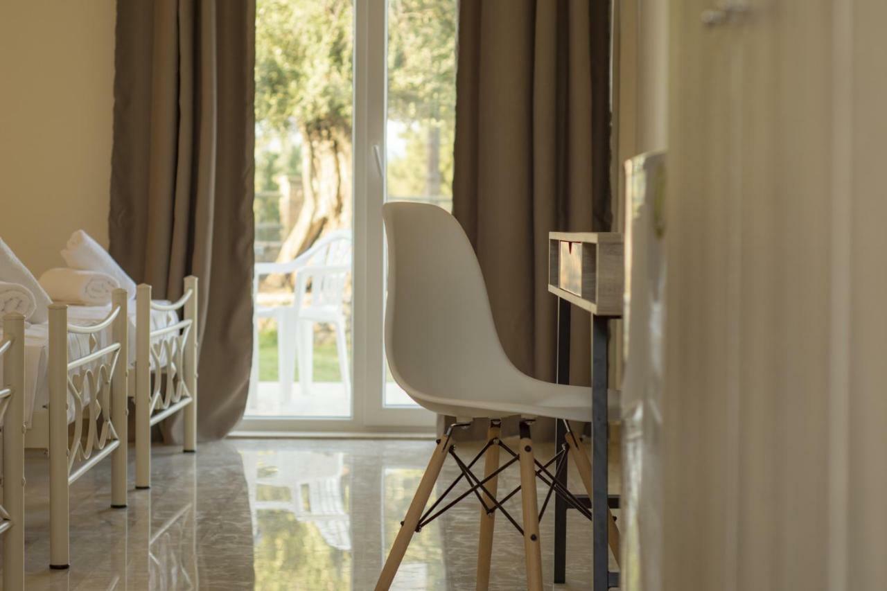 Luca Mare Bed & Breakfast Gouvia Dış mekan fotoğraf