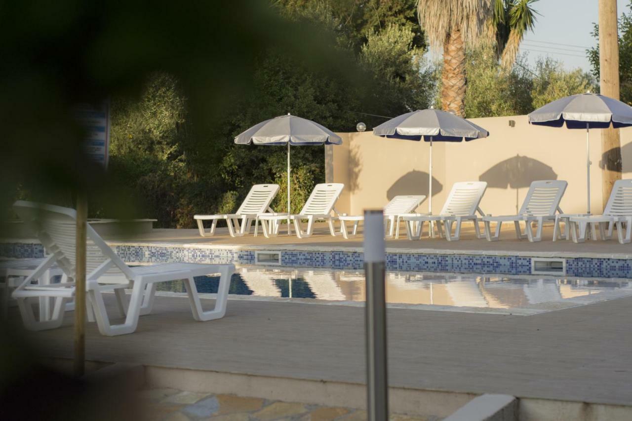 Luca Mare Bed & Breakfast Gouvia Dış mekan fotoğraf