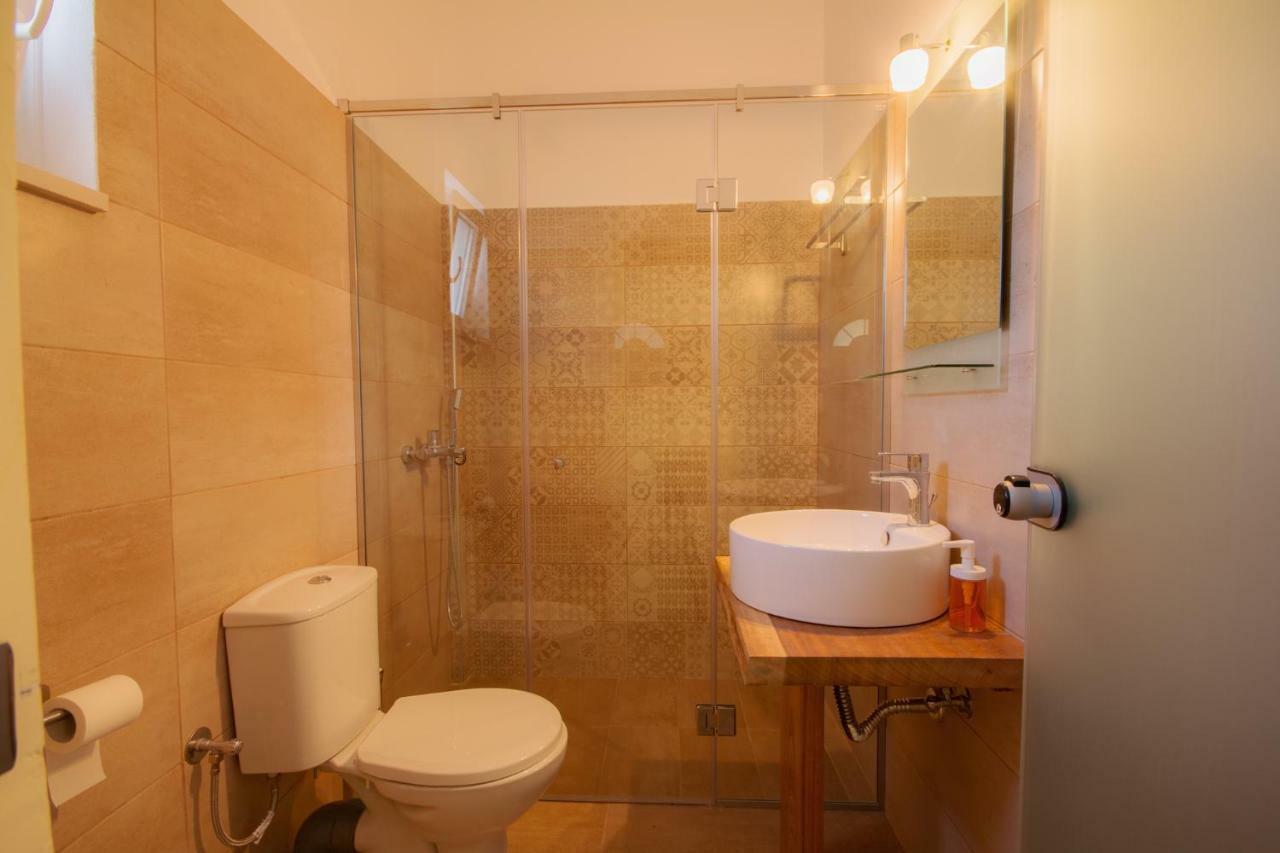 Luca Mare Bed & Breakfast Gouvia Dış mekan fotoğraf